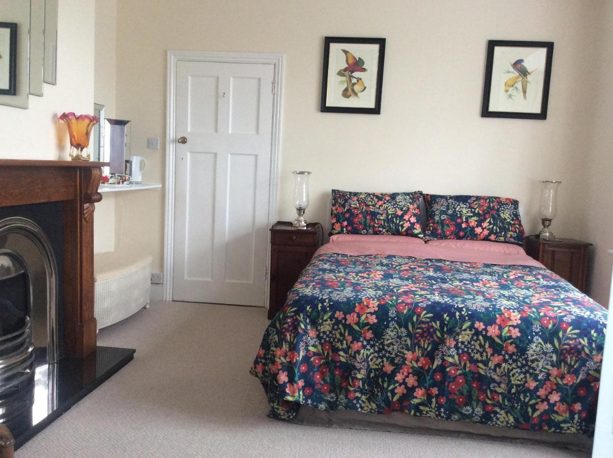 Heatherdene House Corfe Mullen Εξωτερικό φωτογραφία
