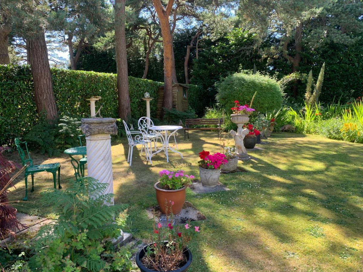 Heatherdene House Corfe Mullen Εξωτερικό φωτογραφία