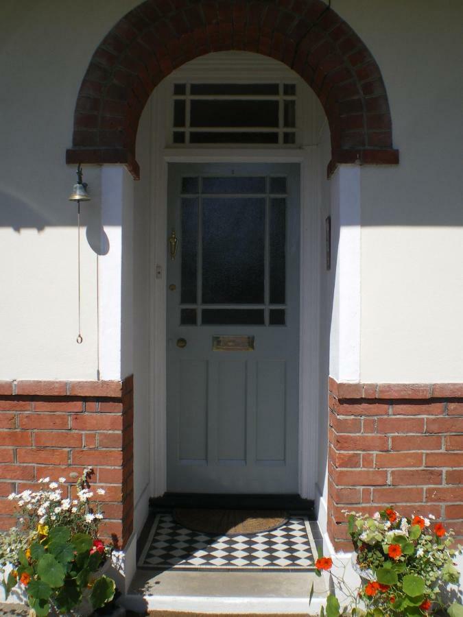 Heatherdene House Corfe Mullen Εξωτερικό φωτογραφία