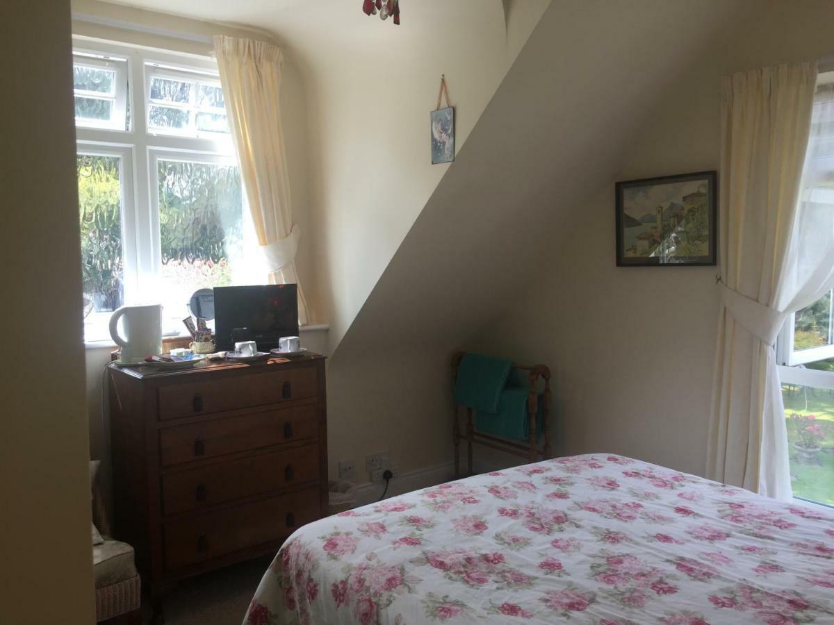 Heatherdene House Corfe Mullen Εξωτερικό φωτογραφία
